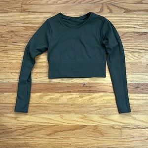 Nomad olive green Aerie offline stretch long sleeve seamless crop top